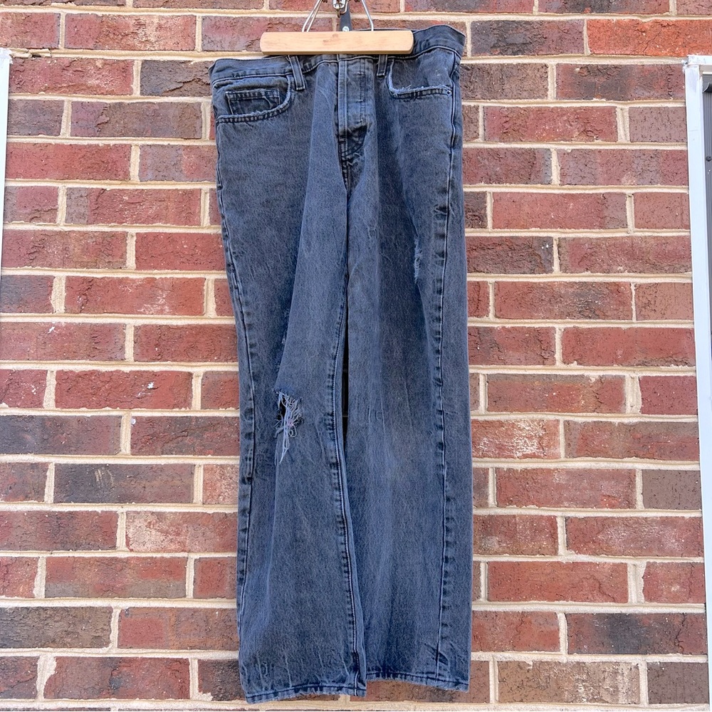 Current/Elliott Black Distressed Jeans